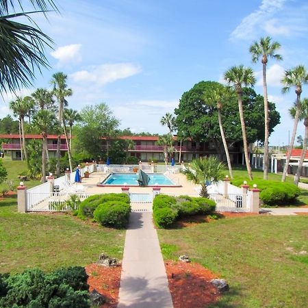 Motel 6-Spring Hill, Fl - Weeki Wachee Exterior photo